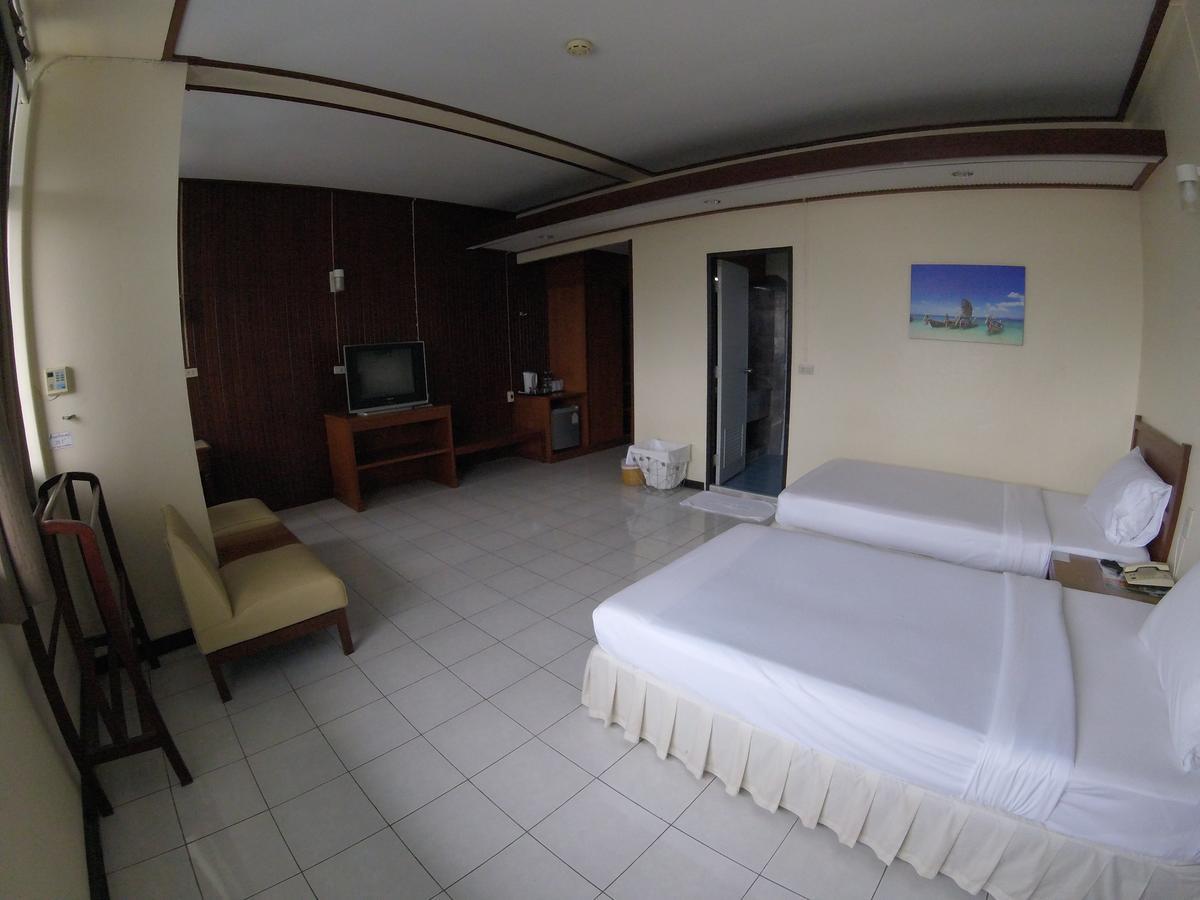 Tapee Hotel Surat Thani Luaran gambar
