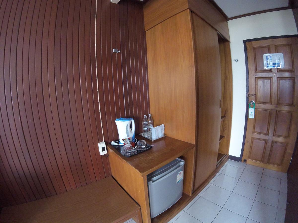 Tapee Hotel Surat Thani Luaran gambar