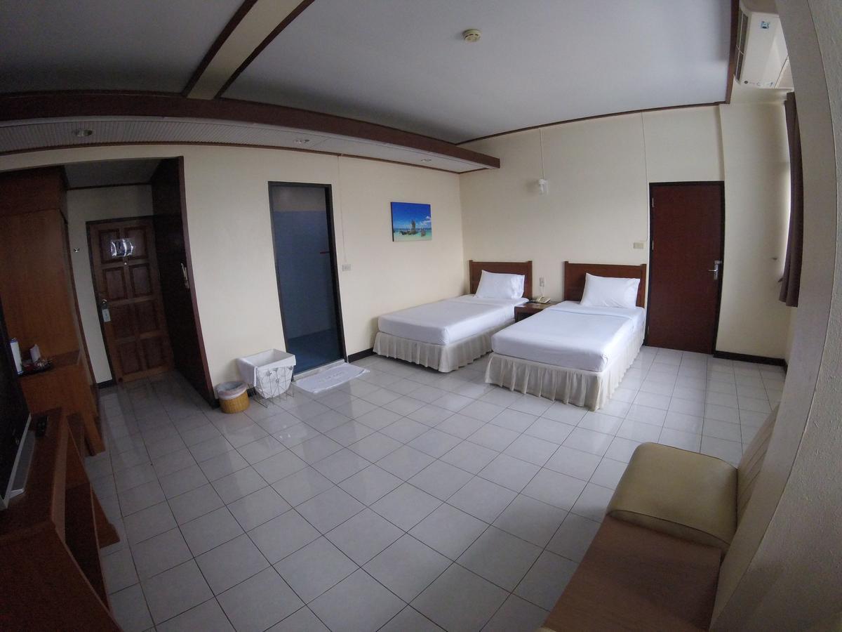 Tapee Hotel Surat Thani Luaran gambar