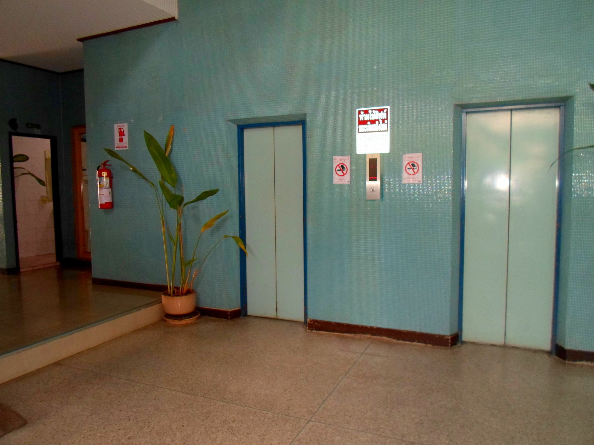 Tapee Hotel Surat Thani Luaran gambar